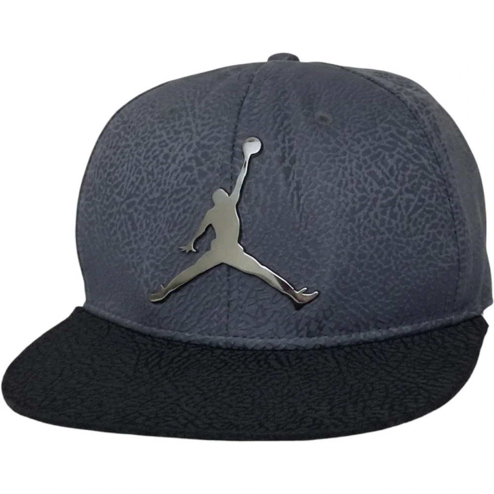Jordan Jumpman Youth Snapback Hat Gray Black Elephant Print Metallic 1623-485